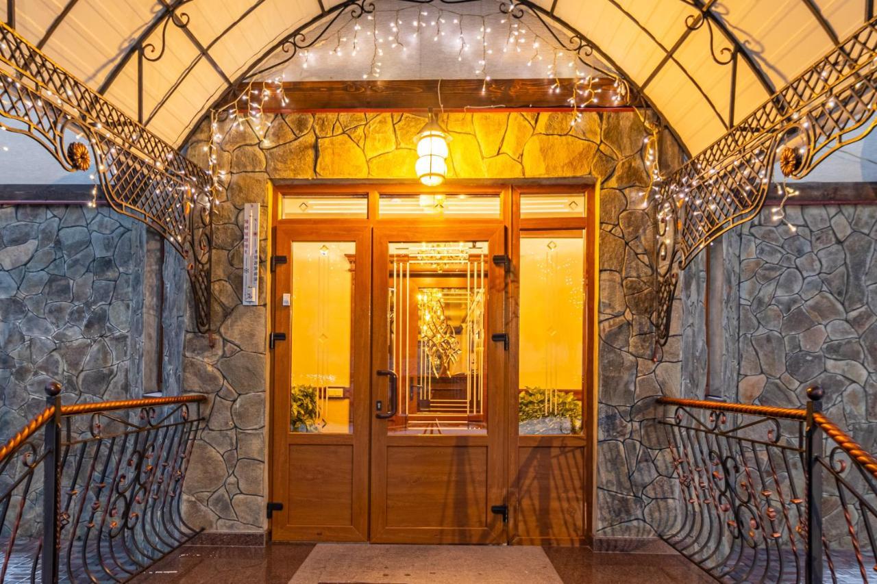 Villa Nikoletta Spa Bukovel Eksteriør bilde