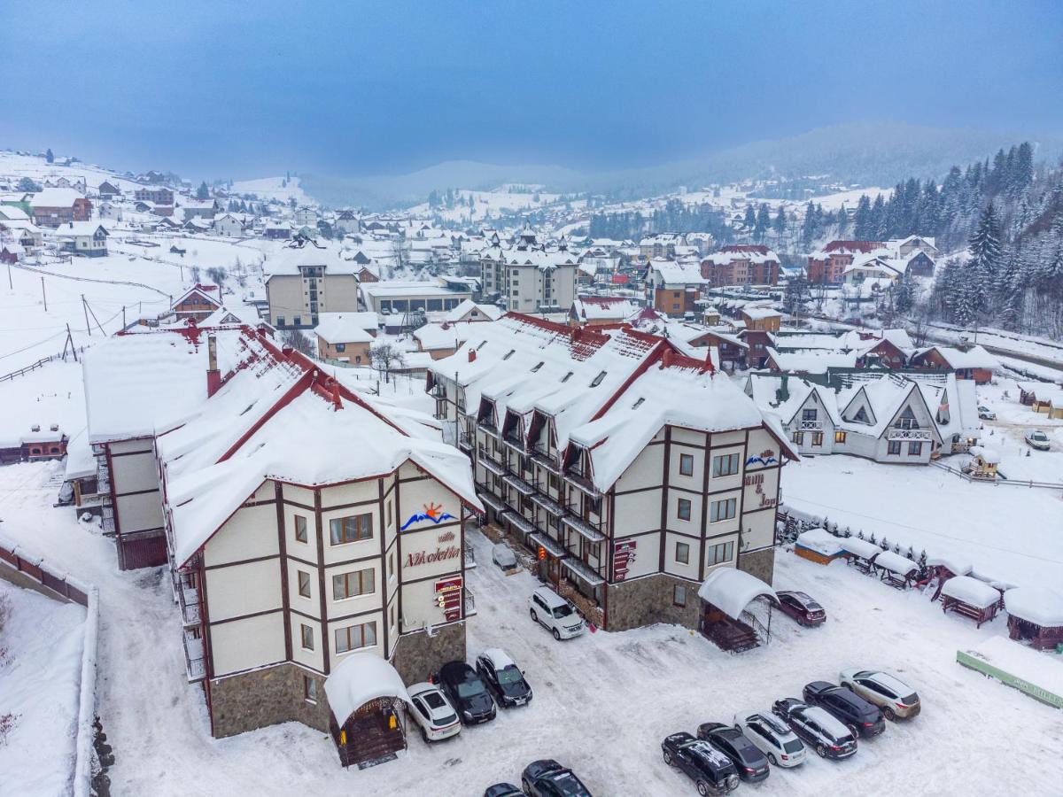 Villa Nikoletta Spa Bukovel Eksteriør bilde