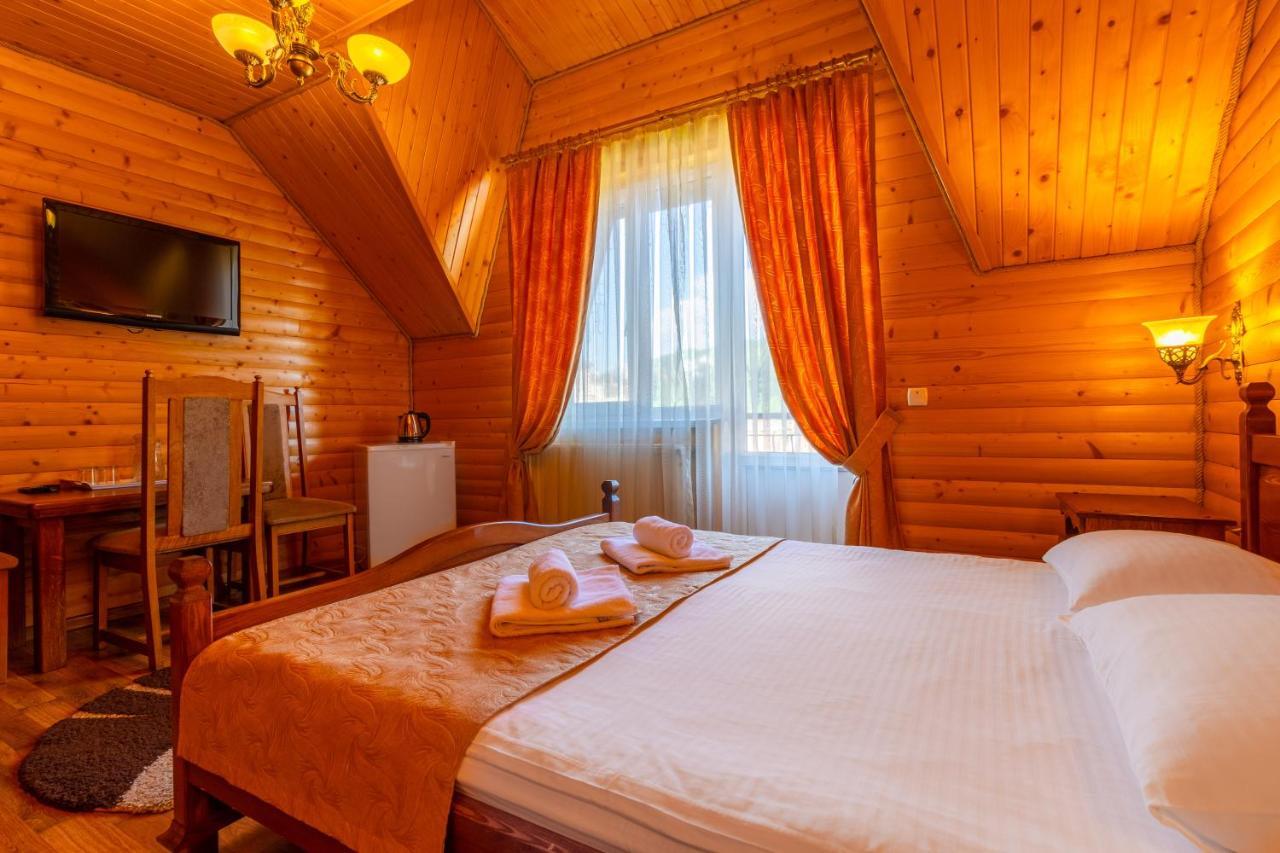 Villa Nikoletta Spa Bukovel Eksteriør bilde