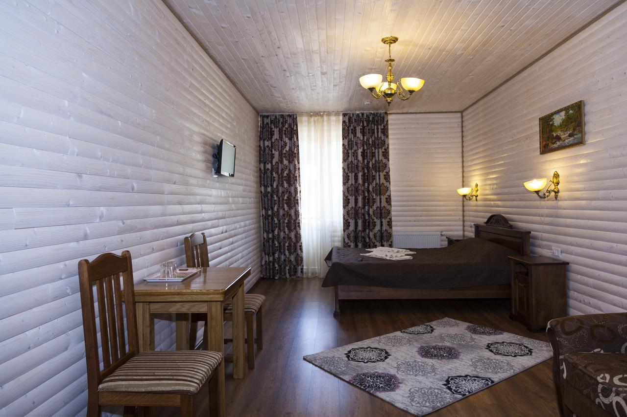 Villa Nikoletta Spa Bukovel Eksteriør bilde