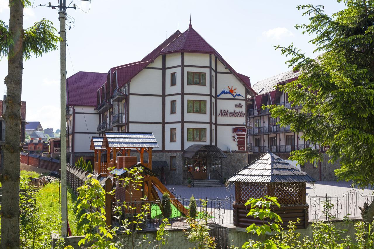 Villa Nikoletta Spa Bukovel Eksteriør bilde